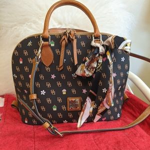 Dooney and Bourke Novelty ZipZip Satchel!!
